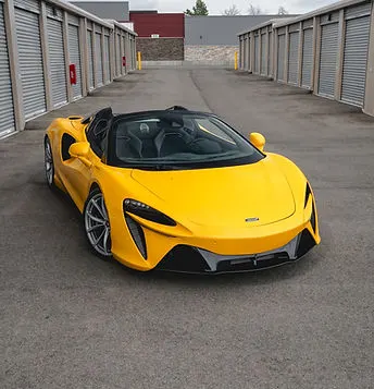 McLaren Artura Spyder