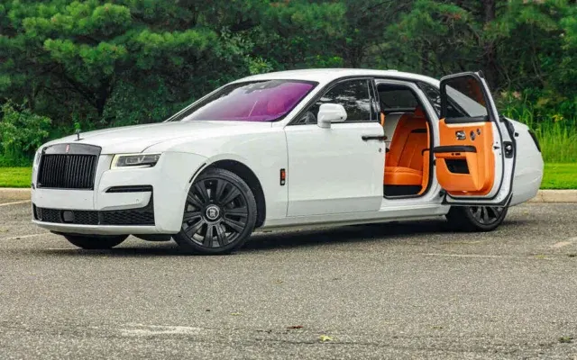Rolls-Royce Ghost Black Badge