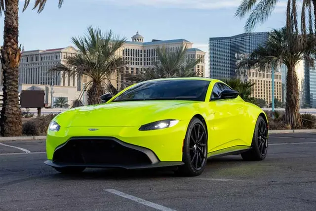 Aston Martin Vantage