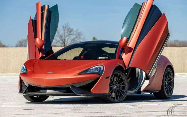 McLaren 570S