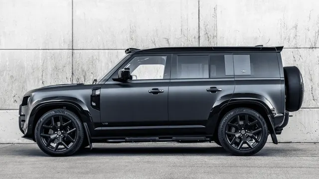 Land Rover Defender 110