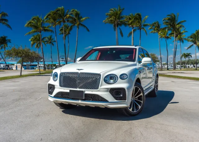 Bentley Bentayga V8