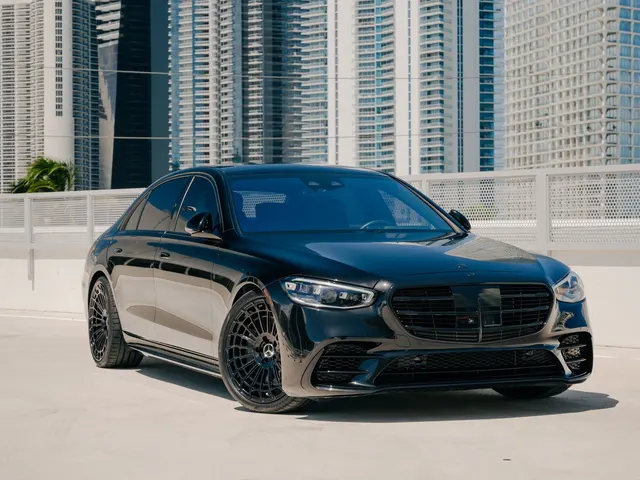 Mercedes-Benz S580