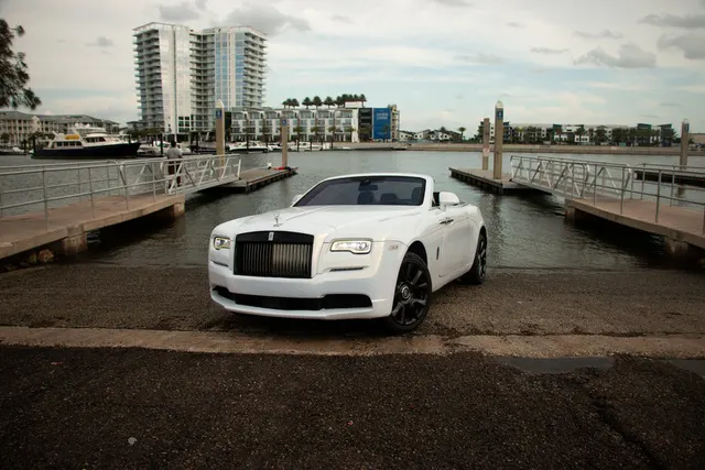 Rolls-Royce Dawn