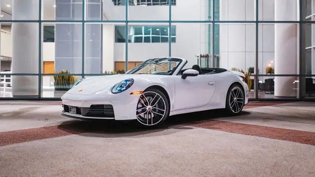 Porsche 911 Carrera Cabriolet